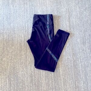 ZYIA Active iridescent serpent leggings 28 inch inseam sz 6-8